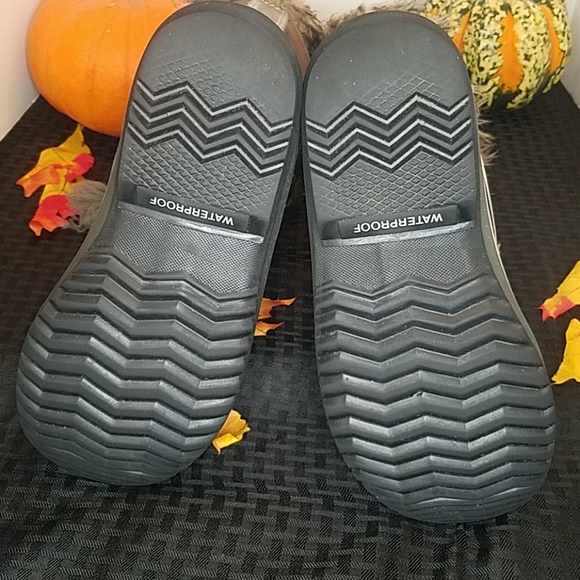 * SOLD* Sorel Joan Of Arctic Winter Boots Women - Picture 9 of 9